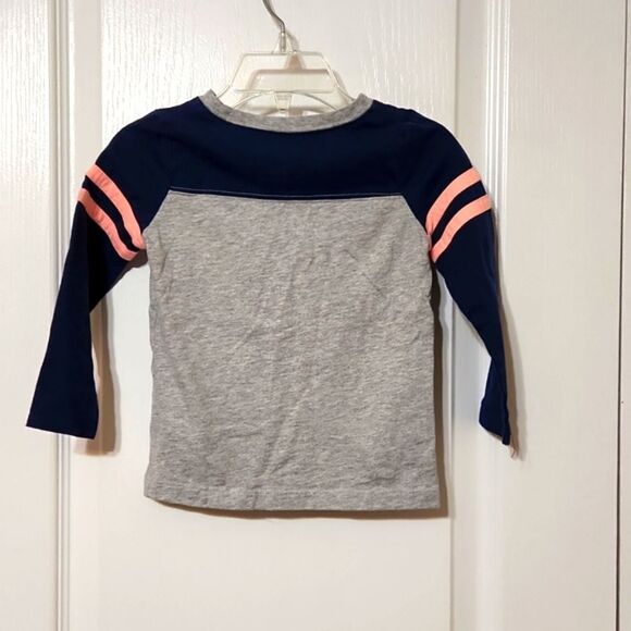 🦋3/$15💰Carters Long Sleeve Shirt - Picture 2 of 3